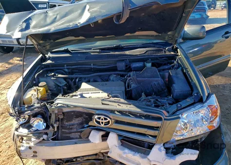 2004 Toyota Highlander из США, поврежденный, VIN JTEEP21A740040548